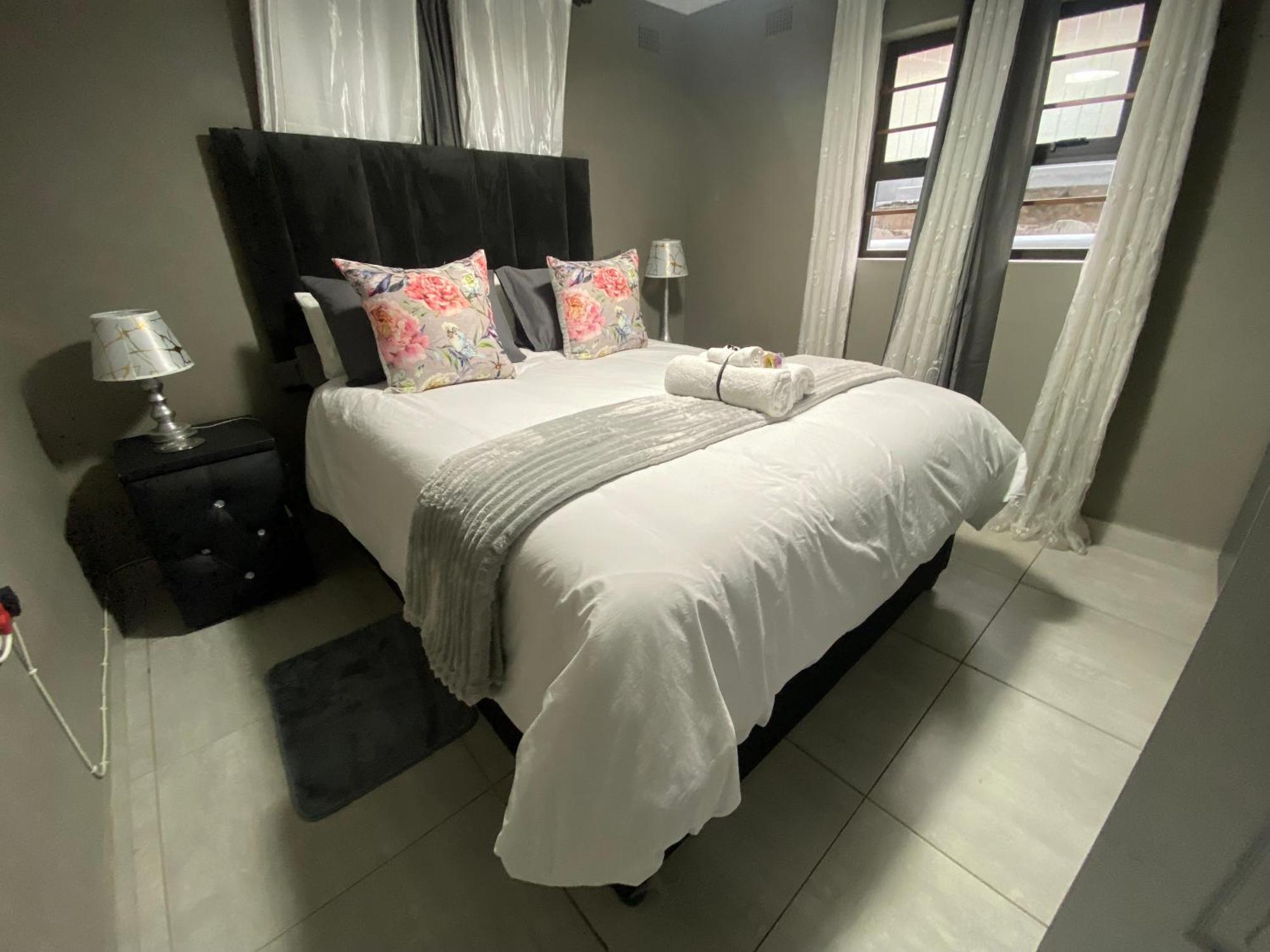 Fish Eagle Place Apartment