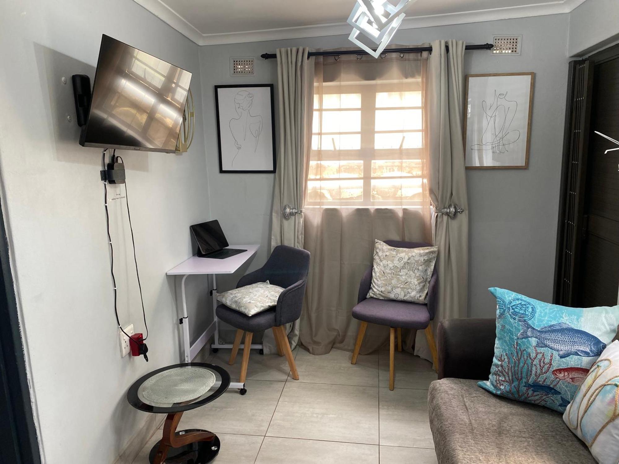 Apartment Fish Eagle Place